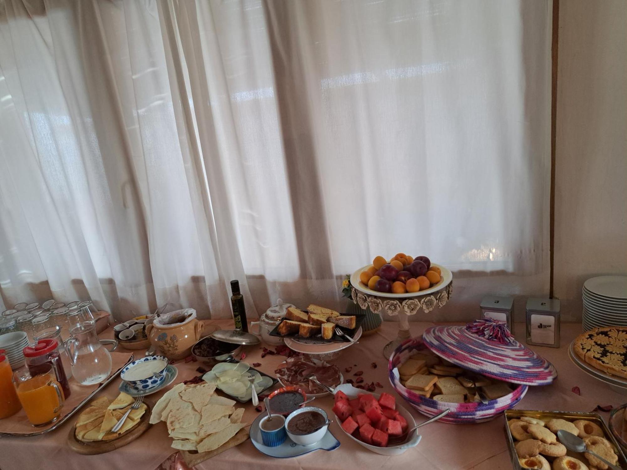 Locanda Tipica Sa Corte Oliena Rom bilde